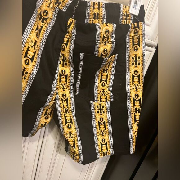 MENS BAROQUE GOLD BLACK DRAWSTRING CASUAL SHORTS SIZE  L - Picture 8 of 12